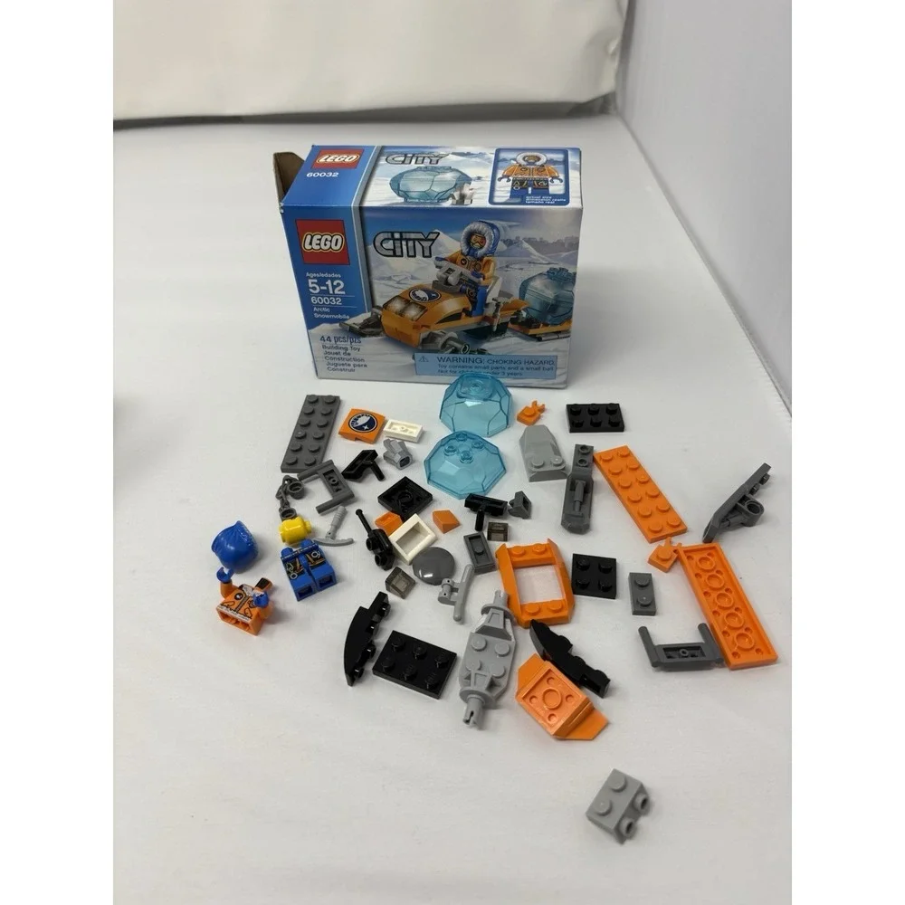 LEGO City 60032 Artic Snowmobile Complete w/ Box & Manual, Used 2013 Release